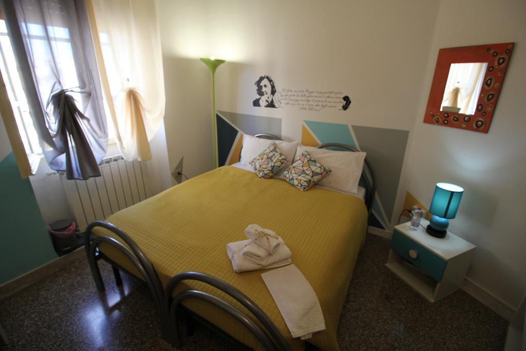 Bed 'N Books Bed & Breakfast Sassari Exterior photo