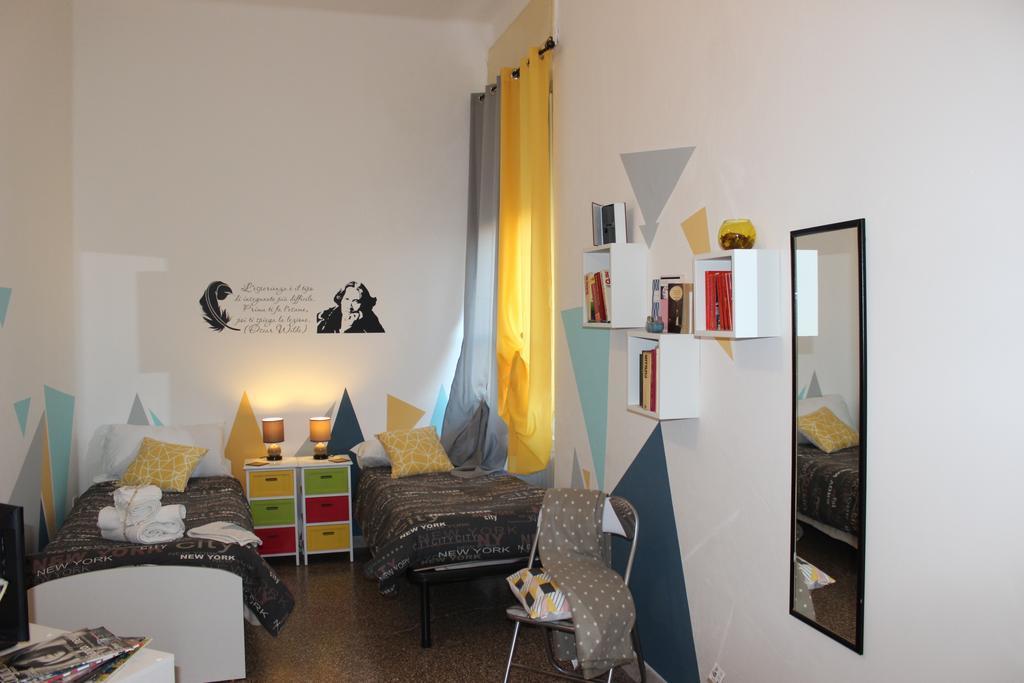 Bed 'N Books Bed & Breakfast Sassari Exterior photo